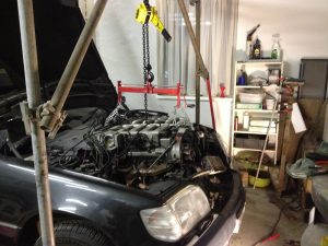190 V12 Project build Engine removed from the W140 4