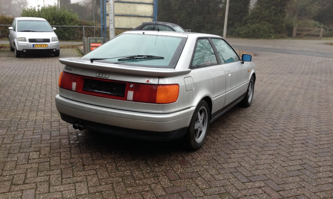 audi S2 rear view