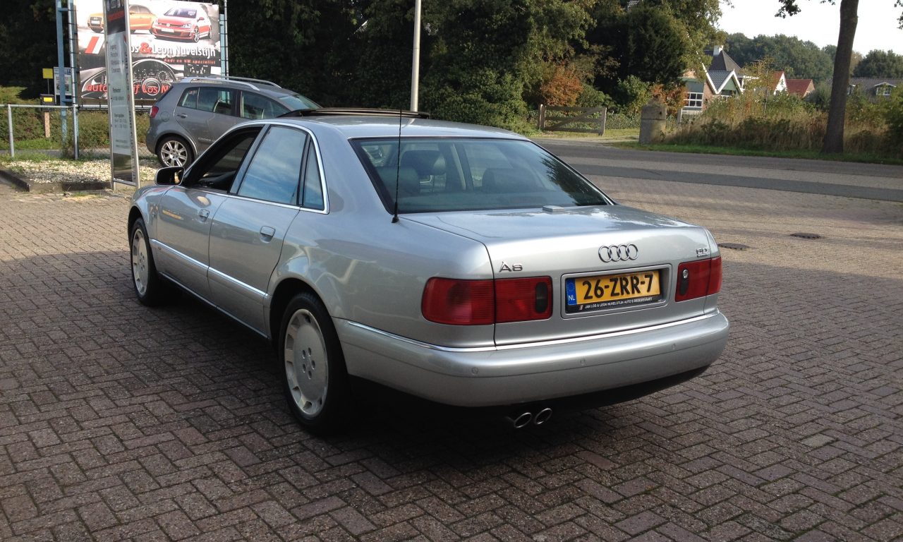 Audi a8 d2 w12