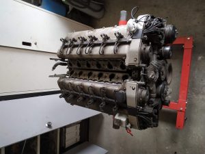 V12 Top engine gasket overhaul 1