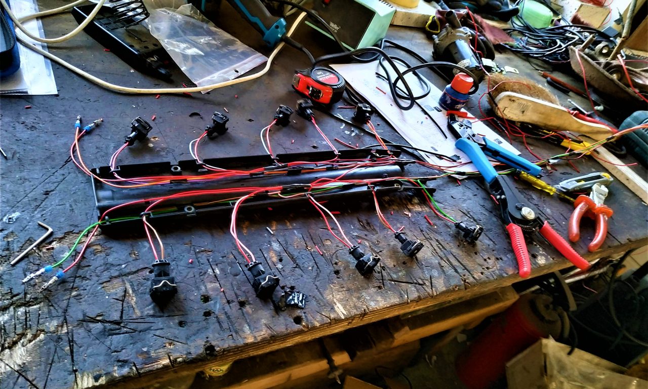 Making an engine wiring harness for the W201 V12 1