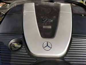 Mercedes SL600 V12 R230 3
