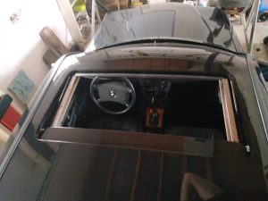 W201 sunroof removal & placement 1
