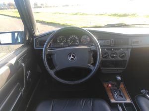 Mercedes 190 V12 Review & Testdrive 14