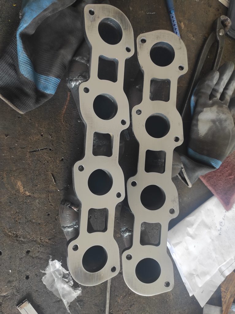 M113 turbo manifolds done & steeringbox clearance solved 1