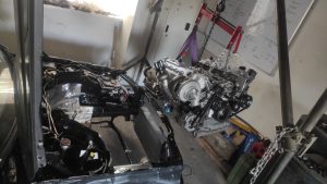 M113 V8 turbo Engine & transmission back in the car !!! 5