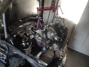 M113 V8 turbo Engine & transmission back in the car !!! 7