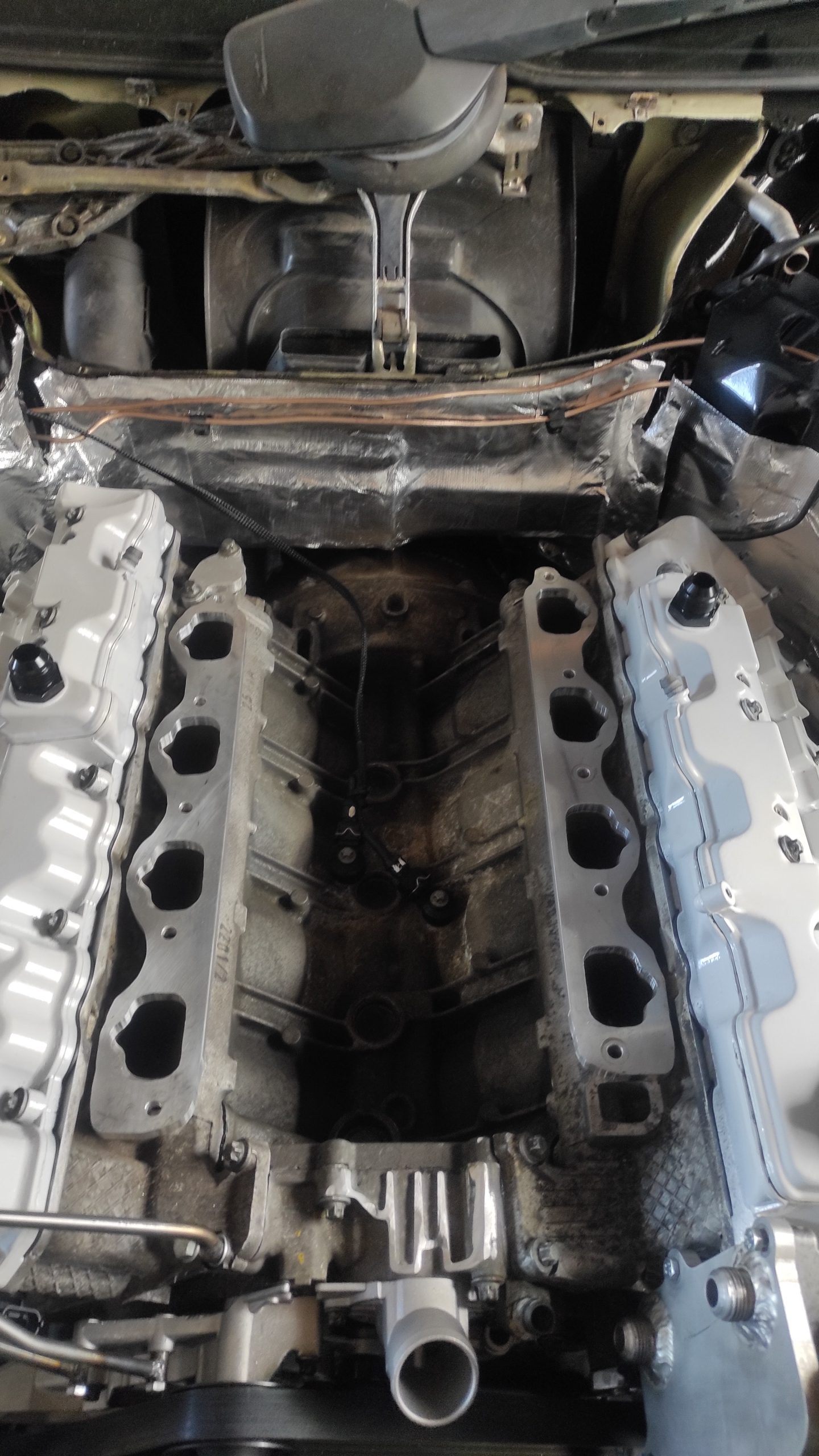 S124 V8 turbo Update Engine bay 8
