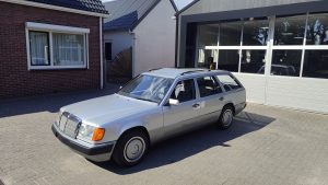 Mercedes 250 TD W124 Estate Combi 2