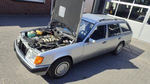 Mercedes 250 TD W124 Estate Combi 3